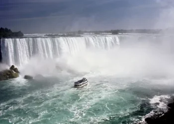 Niagara Falls travel guide